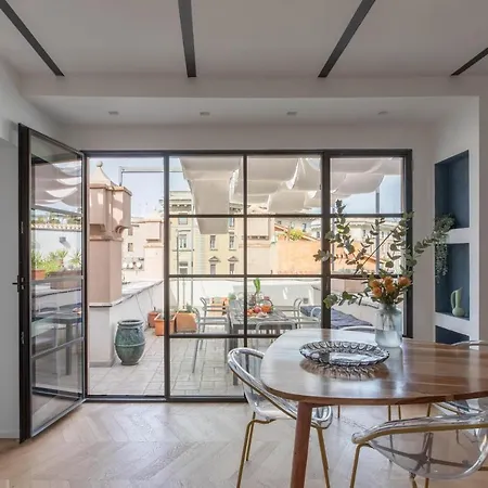 Daire Iflat Navona's Penthouse With Stunning View